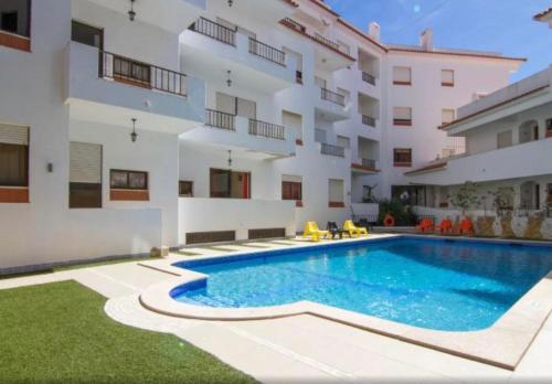 3 min walking to Peneco Beach Albufeira , Apart + pool + wifi