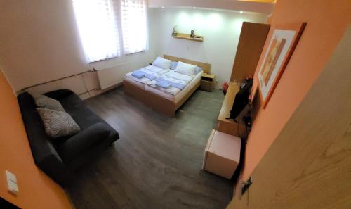 Hotel Gól Prostějov - image 10