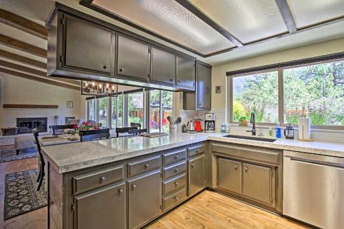 Gorgeous Mtn Getaway by Downtown Idyllwild - image 6