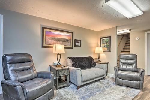 Cozy and Convenient Sturgis Apt Off Main Street