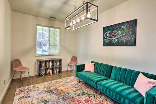 12 Mi to Riverwalk District Quiet Reno Retreat in 리노-타호 국제 공항