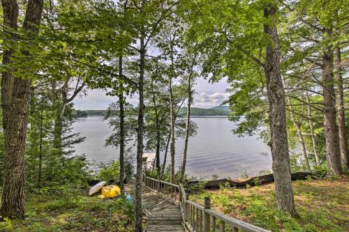 Beautiful Embden Pond Cabin with Dock and Kayaks!