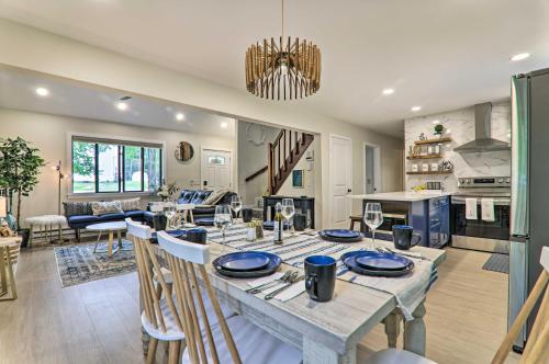 Modern Tobyhanna Home 14 Mi to Camelback Mountain in Tobyhanna, USA