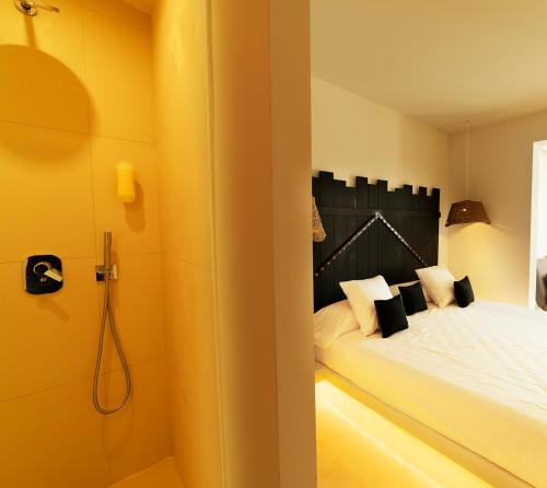OM Hotels - image 4