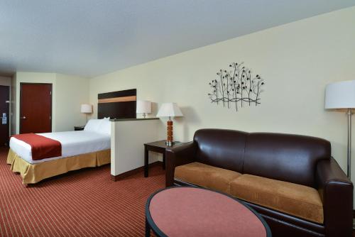 Holiday Inn Express Portland SE - Clackamas Area