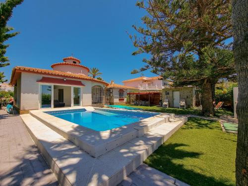 Beachfront Villa Torrox Costa - Accommodation