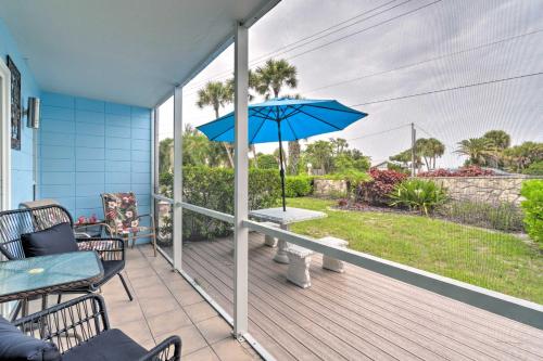 Longboat Key Condo with Lanai Walk to Beach and Shops in Longboat Key, USA