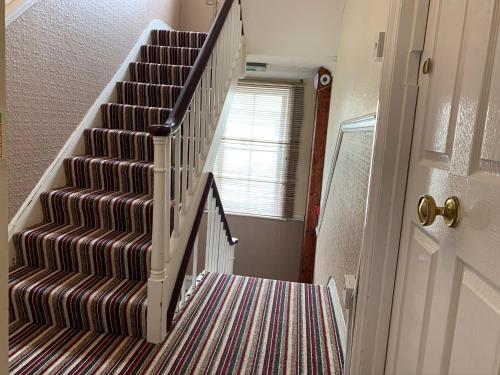Sterling Lodge Hotel – Eastbourne