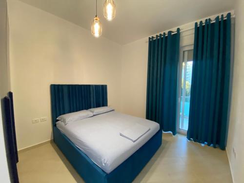 One-Bedroom Apartment image 9
