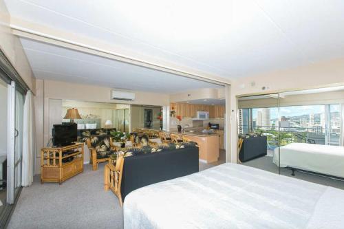 Ilikai Tower 1907 City View 1BR - image 10