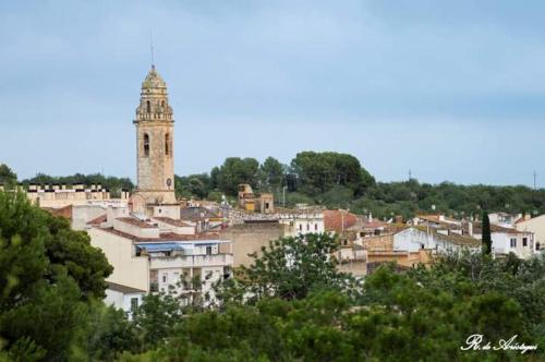 Közeli látványosságok, Cal PAU DE LA GRALLA in El Castell de Montornes