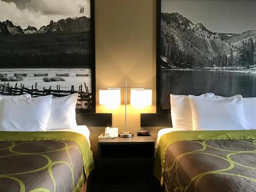 Super 8 by Wyndham Blackfoot - Idaho Falls - image 7