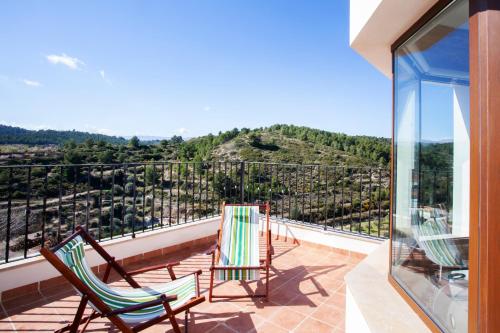 Casa rural Torre Buena Vista a 40 minutos de Valencia con gran jacuzzi y vistas maravillosass