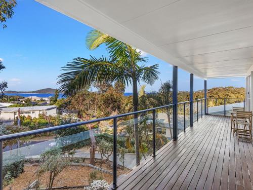 Balcony/terrace, Island View Large Family Home Pool WI FI and Sweeping Views of Fingal in Fingal Bay