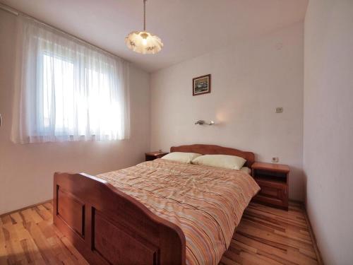 Two-Bedroom Apartment with Terrace image 3