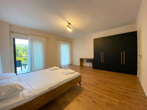 La Vita Villa Luxury
