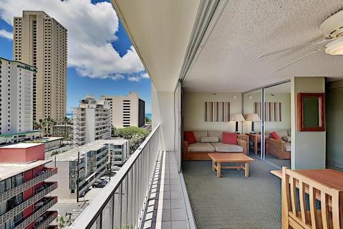 Pacific Monarch 901 condo - image 4