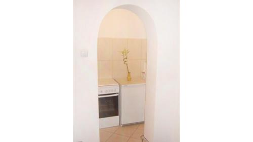 Floreasca Park Studio Apartment - Tap to explore photos