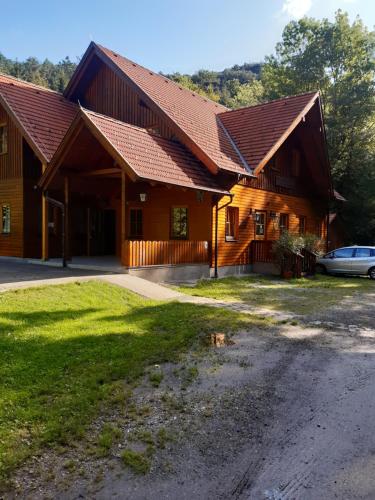 Schutzhaus Johannesbachklamm in Semmering