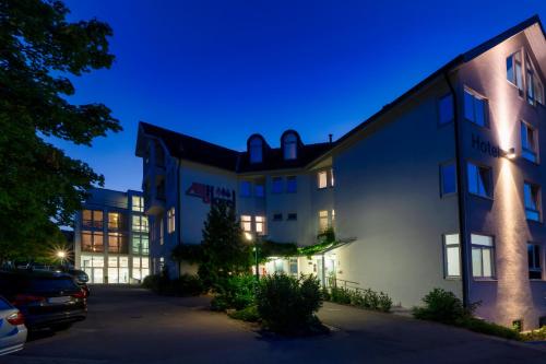 Albhotel Fortuna - Hotel - Riederich