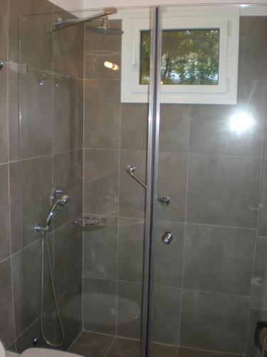 Superior Triple Room image 3