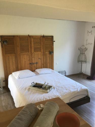 Chambre avec accès direct salle de bain privée chambre d'hôte Saint-Gilles-Croix-de-Vie