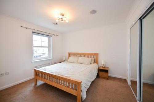 Irvine Luxury Apartment