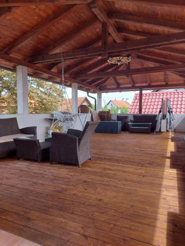 beranda/teres, Studio apartman Zagreb Horvati in Oroslavje