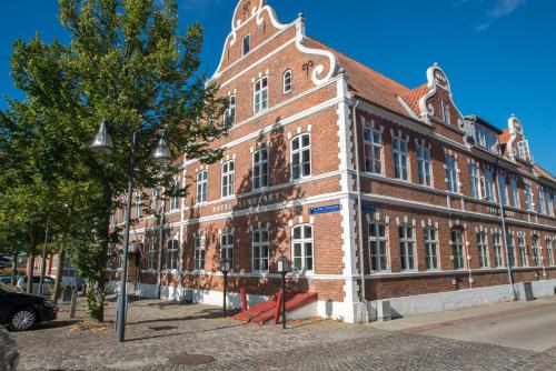 Hotel Vinhuset - image 5