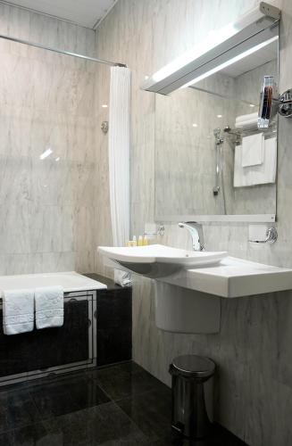 Belvedere Nevsky Business Hotel - image 12