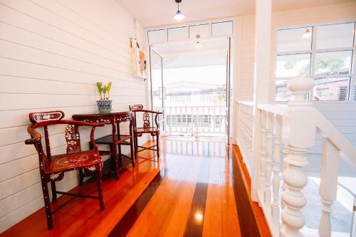 View, Chertel Poshtel near The National Naval Commerce Museum