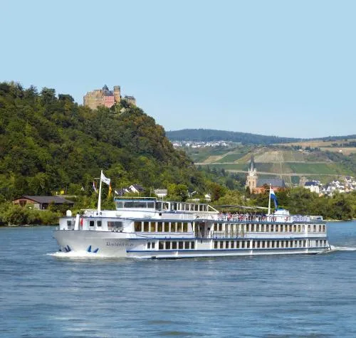 Fairtours Hotelschiff Rembrandt van Rijn in Düsseldorf, Deutschland