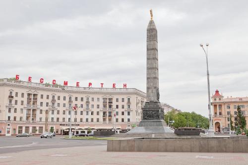 Apartamenty tsentr s odnoi spal'nei Nezavisimsoti 46