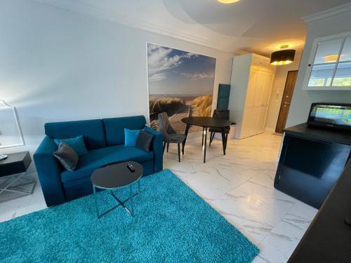Deluxe Apartment image 10