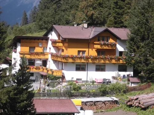 Haus Waldheim in St. Leonhard im Pitztal, Österreich