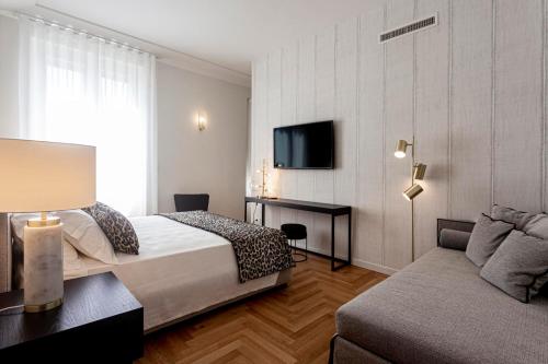 Apollo Suite 3
