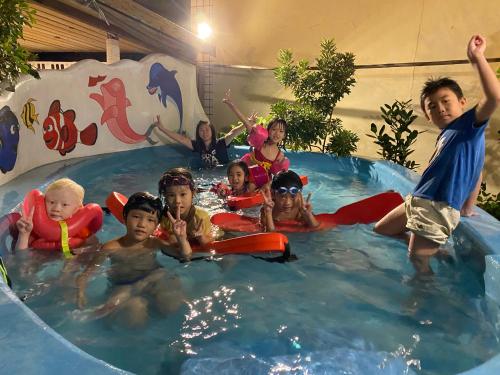 Swimming pool, 采雲軒輕旅包棟Villa in Eluanbi