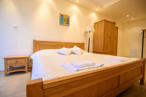 Parklands Hotel & Pool – Bansko, NC