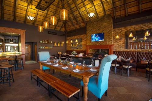 Restaurant, Kloofzicht Lodge & Spa in Krugersdorp