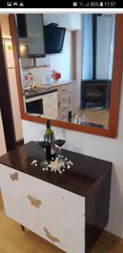  Apartments Ivana in Drvenik