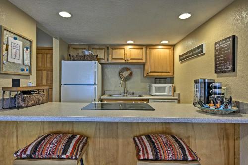 Condo with Balcony about 2 Mi to Purgatory Resort! - image 7