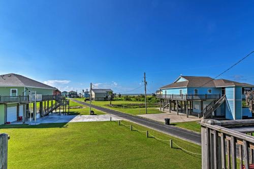 Coastal Home with Ocean Views - Walk to Beach! - Crystal Beach