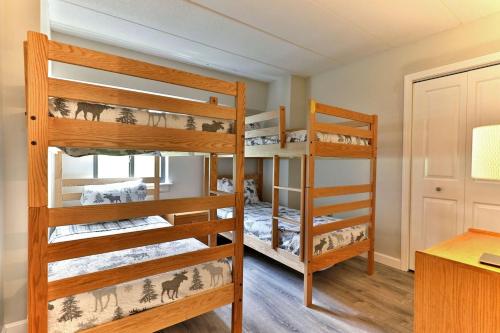 Mountain Green Resort By Killington VR -3 Bedroom