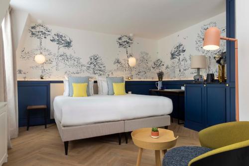 room detail thumbnail 0