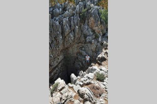 Villa Strata (a path to Psiloritis mountain)