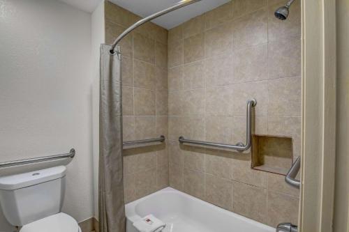 Motel 6-Norcross GA - image 11