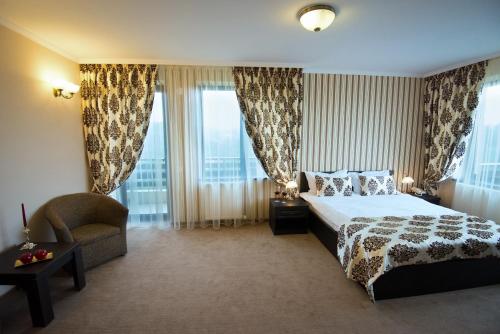 Pensiunea Toscana - image 6