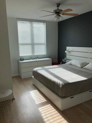Luxury new bedroom near the beach BEACH PASS INCLUDED in Boynton Beach