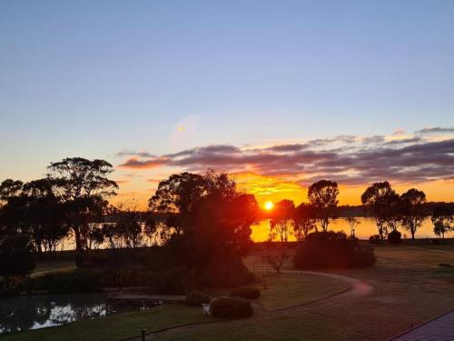 The Lake House Waranga Shores