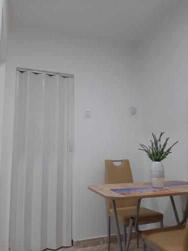 Apartman Sladja in Біеліна